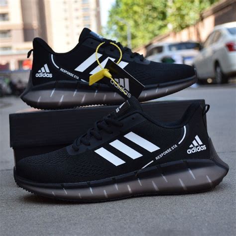 toko sepatu adidas original.